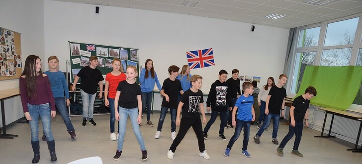 Der traditionelle „Tag der offenen Tür“ an der Konrad-Adenauer-Schule bringt ein Hauch von Schulfest-Flair mit sich.