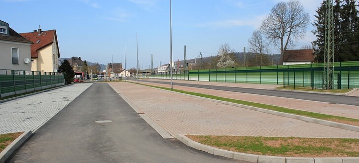 Der neue Park & Ride-Platz an der Bad Hersfelder Bismarckstraße steht ab 7. Mai für Bahnpendler zur Verfügung.